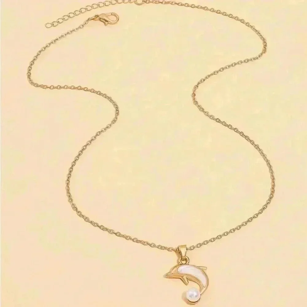 ⚠️Clearance Dolphin Pendant Necklace Yellow Gold - Picture 5 of 6